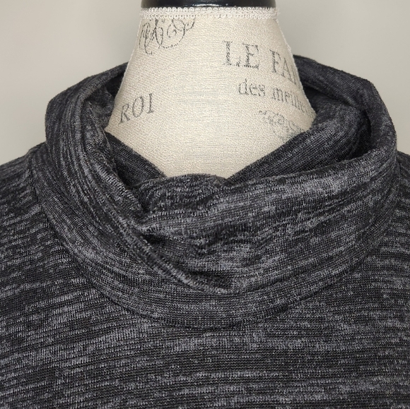Grey Cowlneck Knit Top - Picture 5 of 10